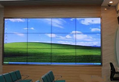 城固液晶拼接屏的另类用法。